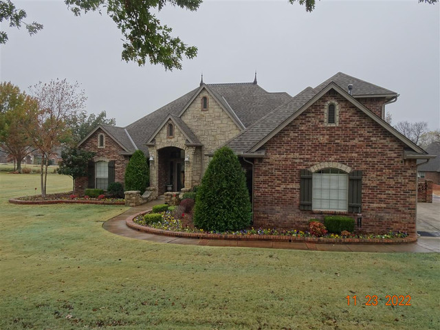 205 Alyssa Ln