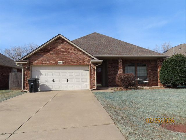 1105 Oak Creek Dr