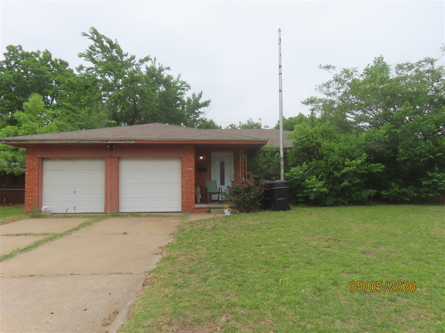 117 NE 11th St