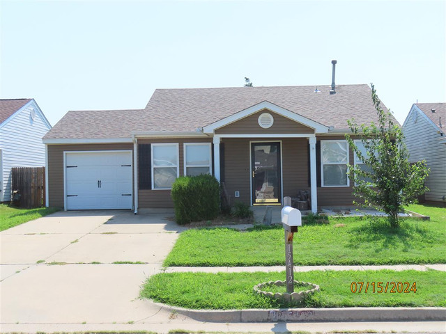 15412 Camellia Rd