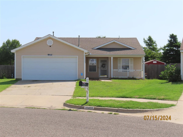 15400 Camellia Rd