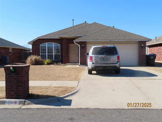 1816 Creekside Dr