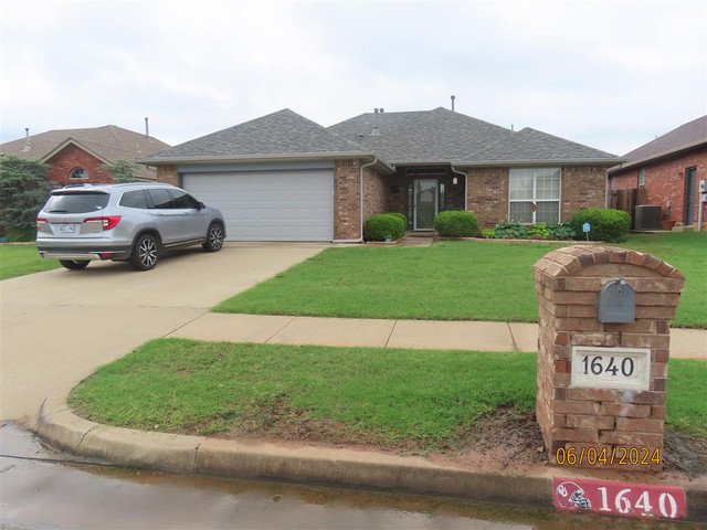 1640 SW 31st Ter
