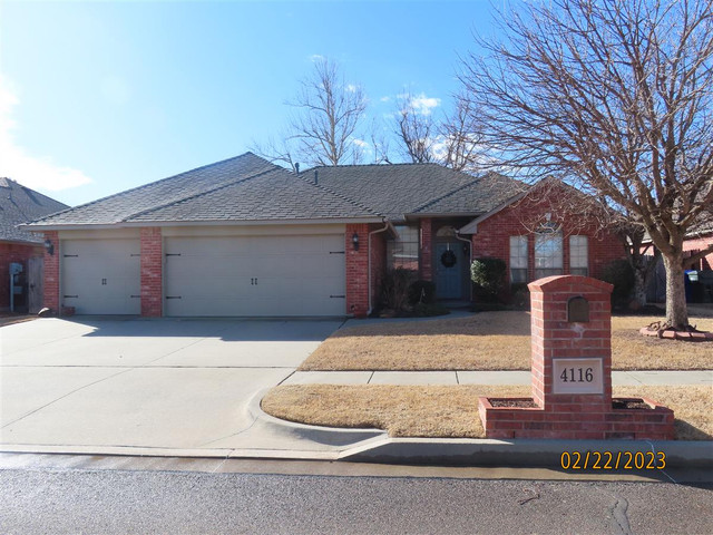 4116 Dornoch Ln