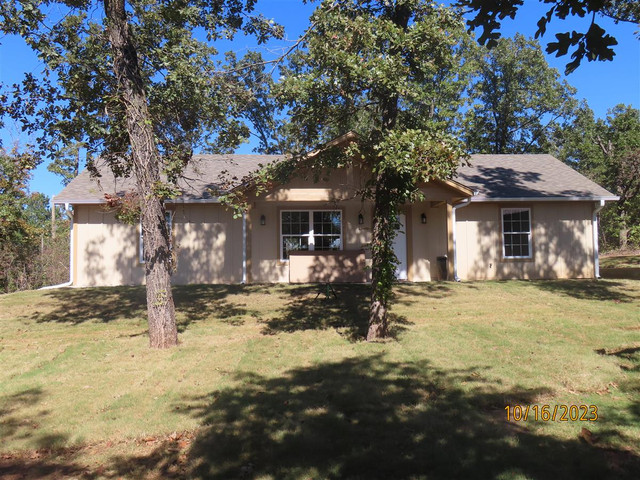 16802 Creek Valley Ln