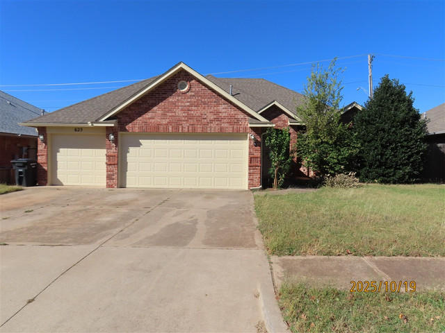 625 Allison Ln