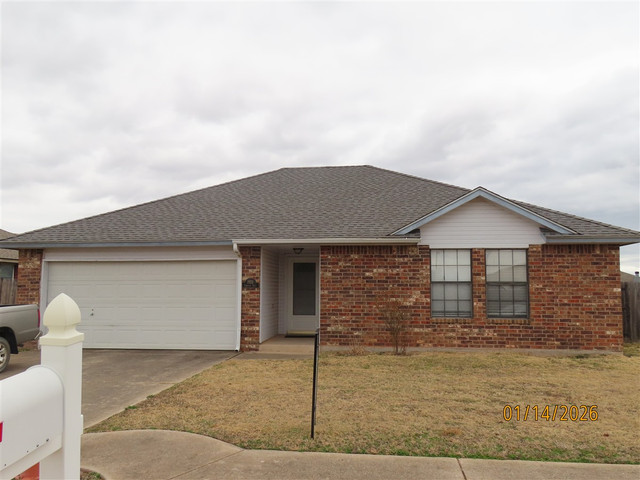 1924 Parkside Dr