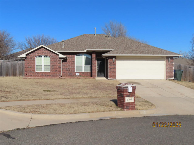 1705 Teakwood Cir