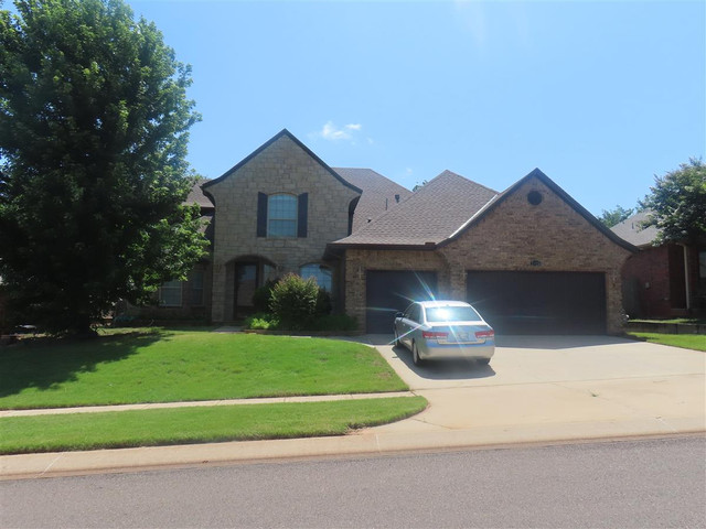 2821 Marbel Dr