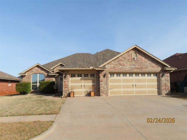 2633 SE 97th St