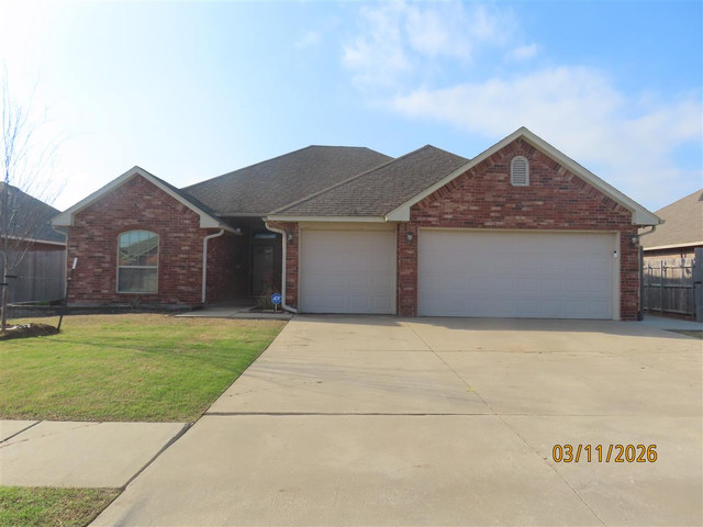 840 Carol Ann Pl