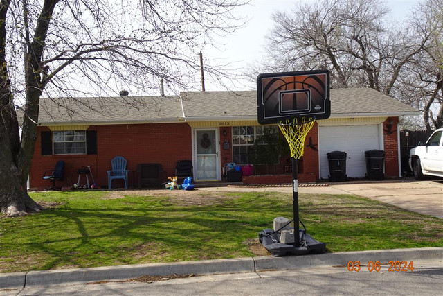 2013 Astoria Dr