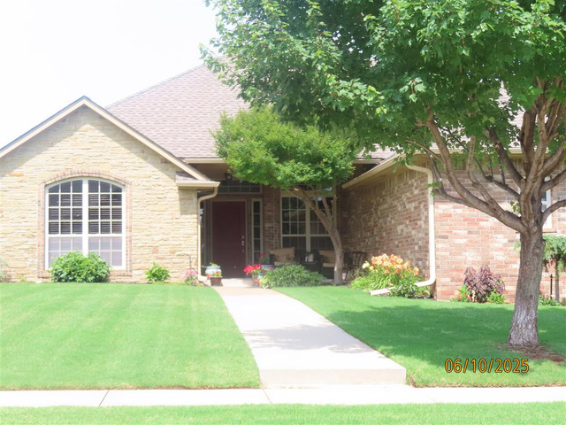 228 Tecumseh Meadows Dr