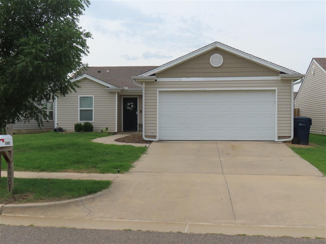 15401 Nightshade Dr
