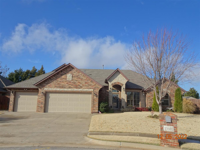 13601 Rachel Ct