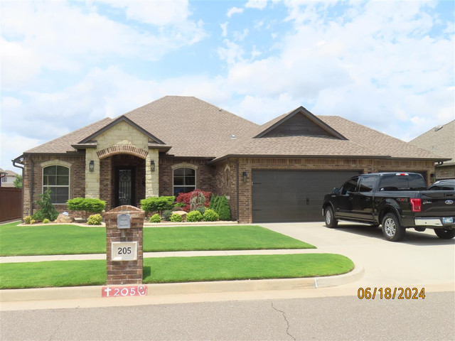 205 SW 175th Ter