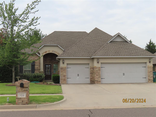 324 SW 175th Ter