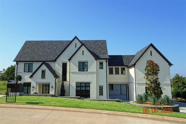 4330 Crittenden Dr
