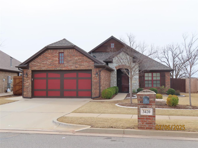 3420 Mount Mitchell Ln