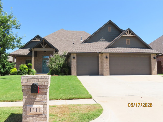 1311 Presidio Dr