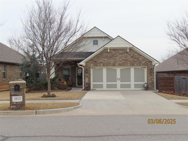 3312 Mount Mitchell Ln