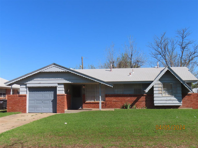 951 NW 2nd St