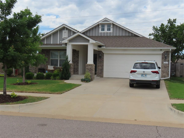 1212 SW 156th Ter