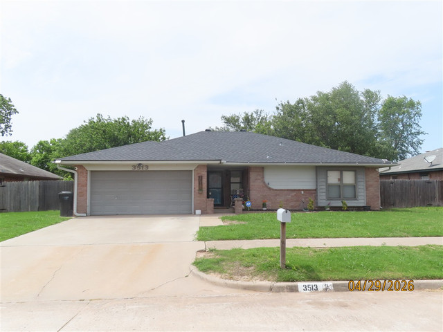 3513 Shannon Dr