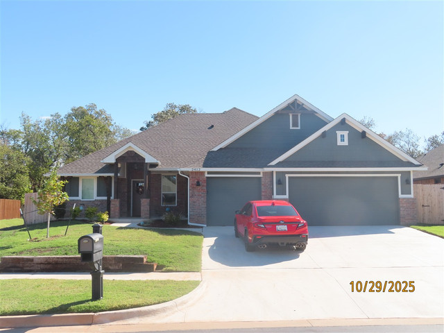 2412 Creek Side Cir