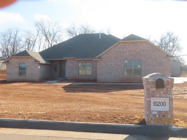 10200 Hamilton Dr