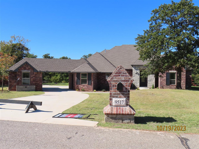9517 Emma Ct