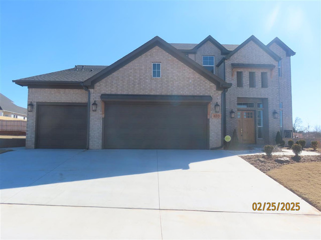 410 Rapids Way