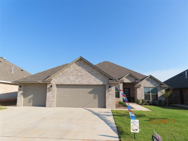 2909 Summit Hollow Cir