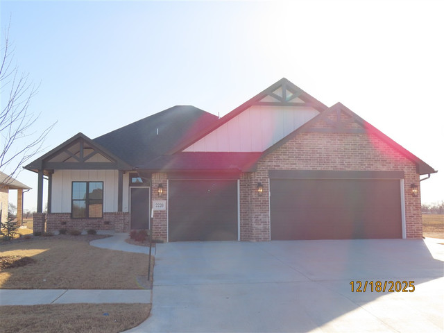 2220 SW 160th St