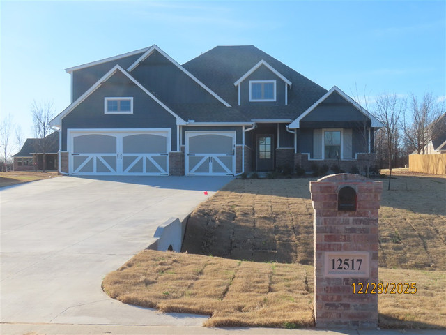 12517 Samara Dr