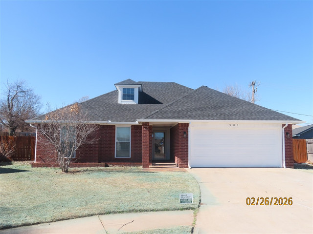 901 N Avery Dr