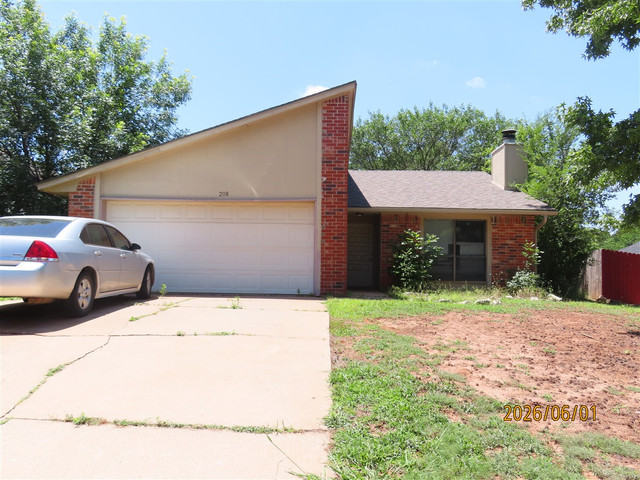 208 Stonewood Dr