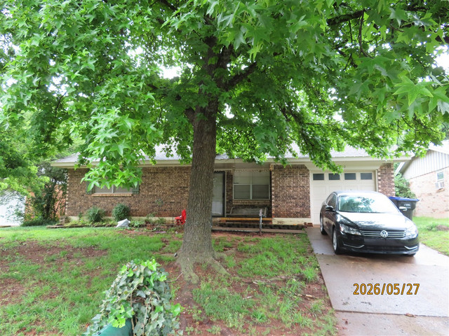 710 Jacquelyn Ln