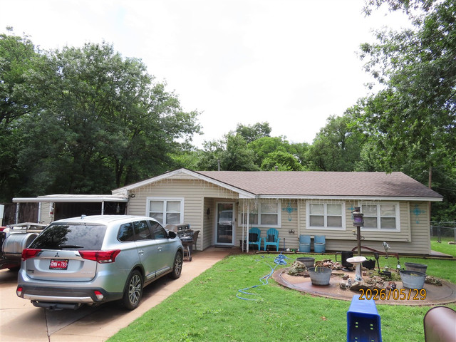 906 Susan Dr