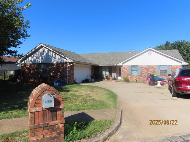 2202 Ashland Ct