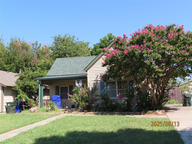 425 E Eufaula St