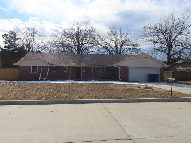 734 Mccall Dr