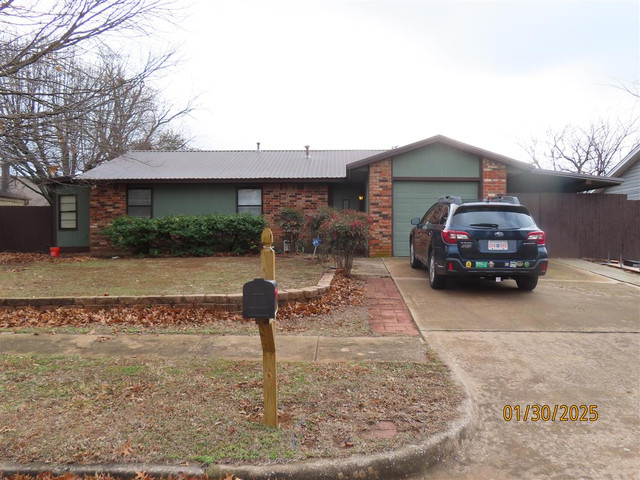 2312 Twisted Oaks Dr