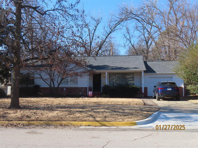 712 Miller Ave