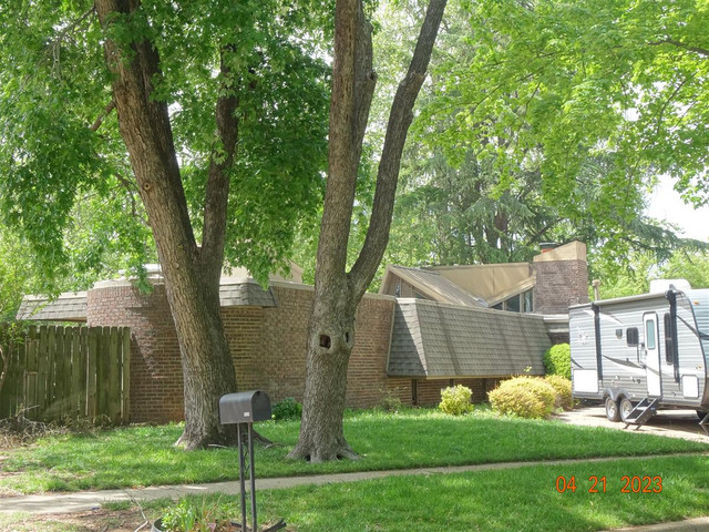 2518 Acacia Ct