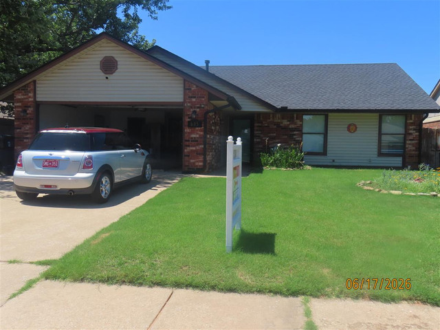 605 Golden Eagle Dr