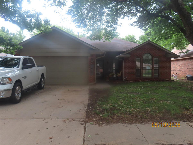 1017 Golden Eagle Dr