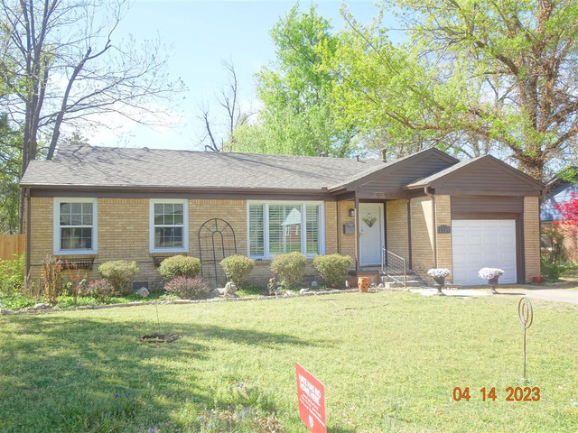 1226 Camden Way