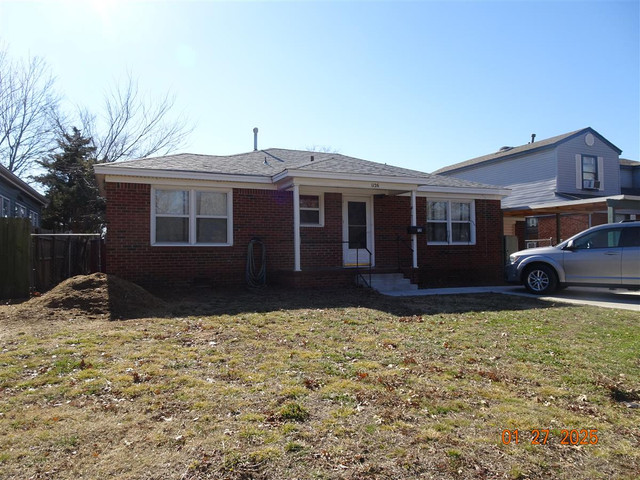 1126 Missouri St