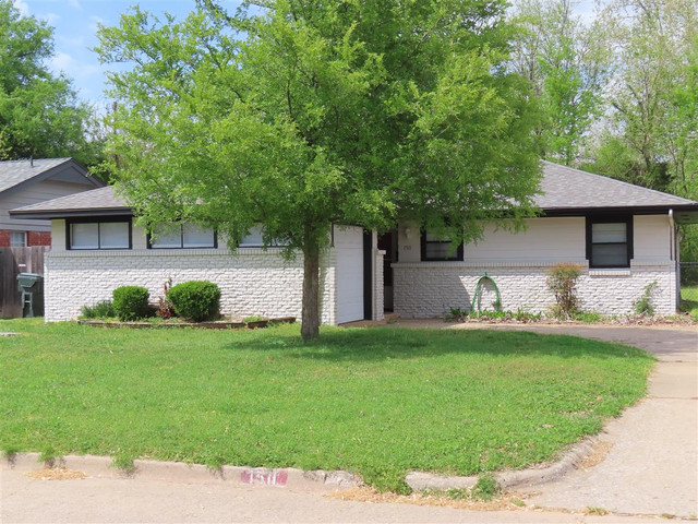 1511 Avondale Dr
